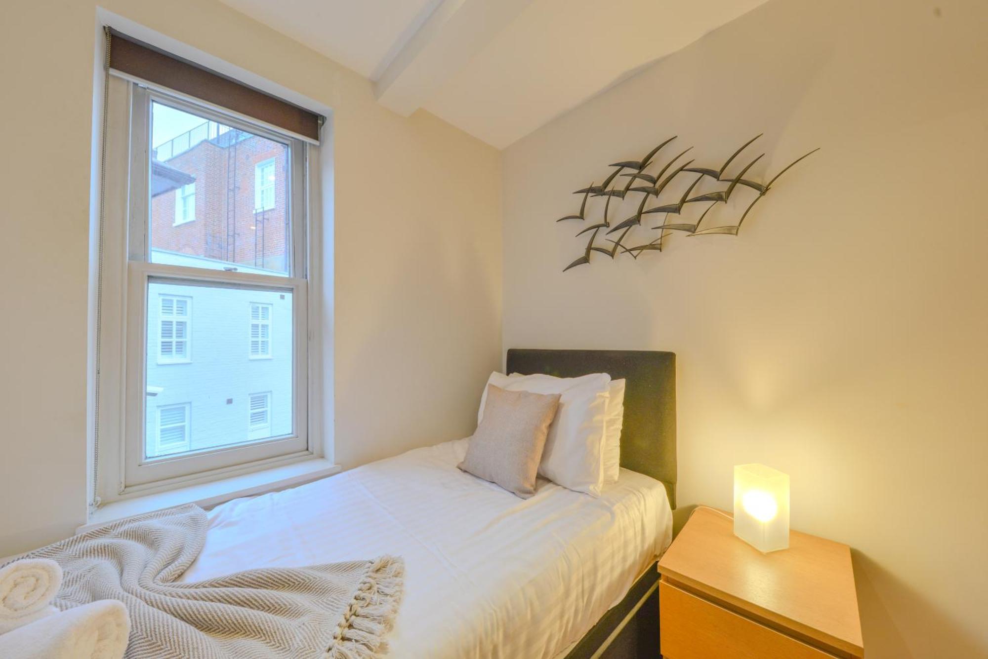 Central Two Bedroom Apartments St Albans By Central Stays Short Lets & Serviced Accommodation With Free Parking Pokoj fotografie